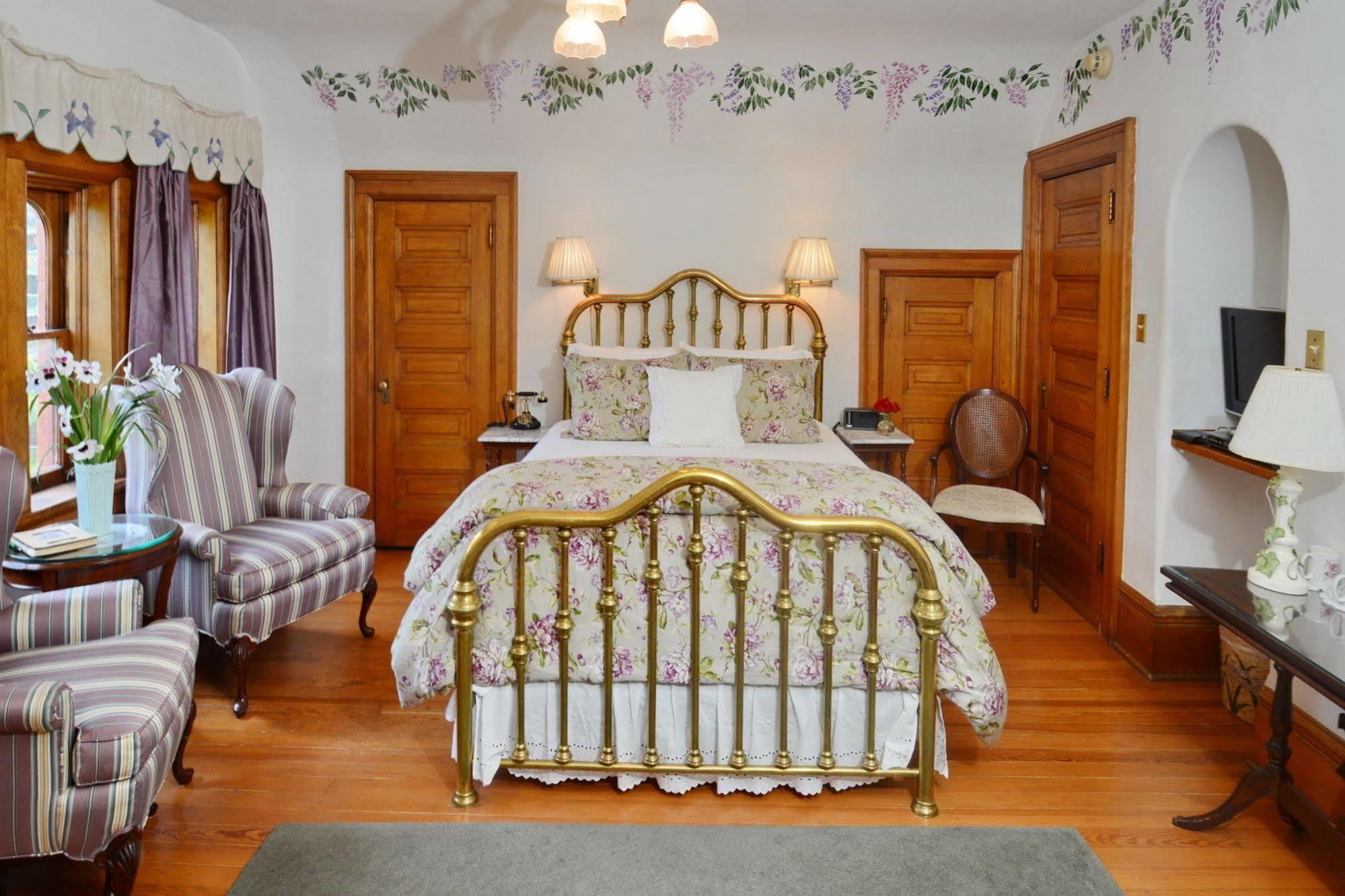 Capitol Hill Mansion B&B Inn Денвър Екстериор снимка